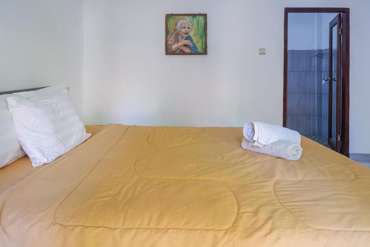 Bukit Garden Gili Trawangan Bed & Breakfast ภายนอก รูปภาพ